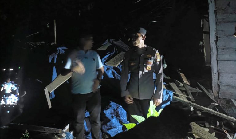 Gempa 4,5 M di Tanggamus Rusak 9 Rumah, Warga Dievakuasi