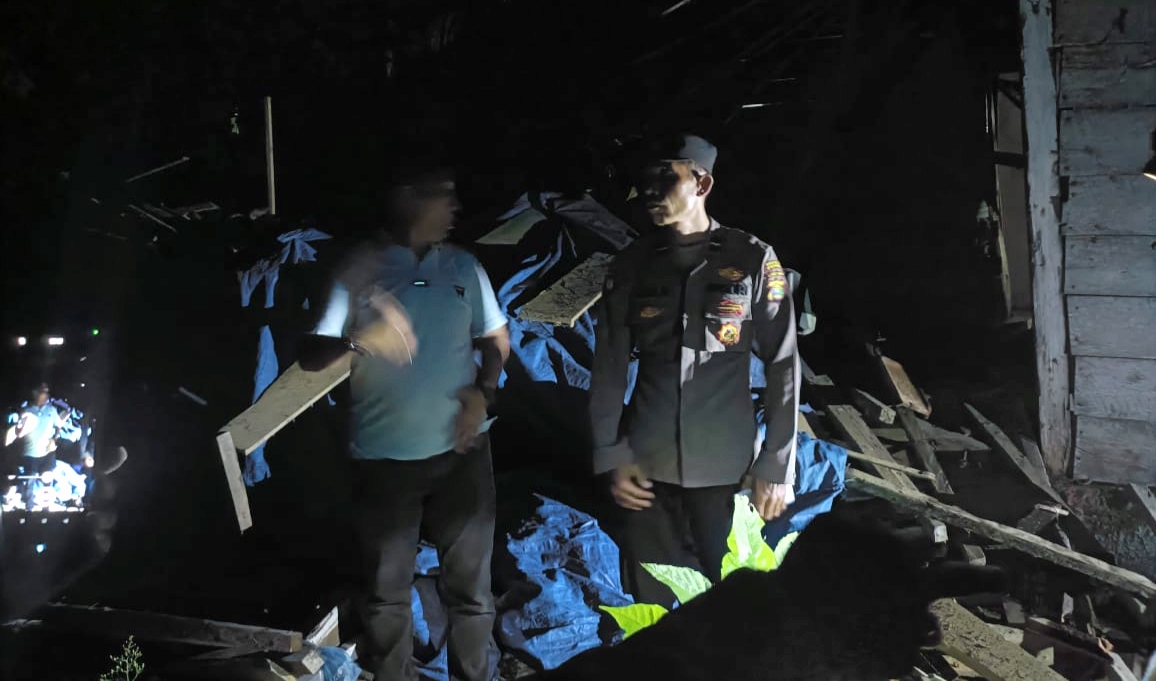 Gempa 4,5 M di Tanggamus Rusak 9 Rumah, Warga Dievakuasi