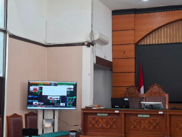 Kasus Nikita Mirzani Berlanjut, PN Jaksel Gelar Sidang Online