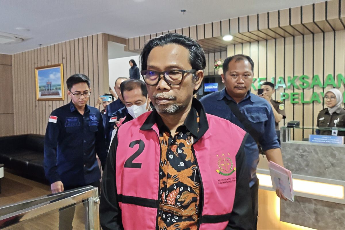 Kejati Kaltim Tahan Dua Pejabat Kasus Hibah DBON Rp100 Miliar