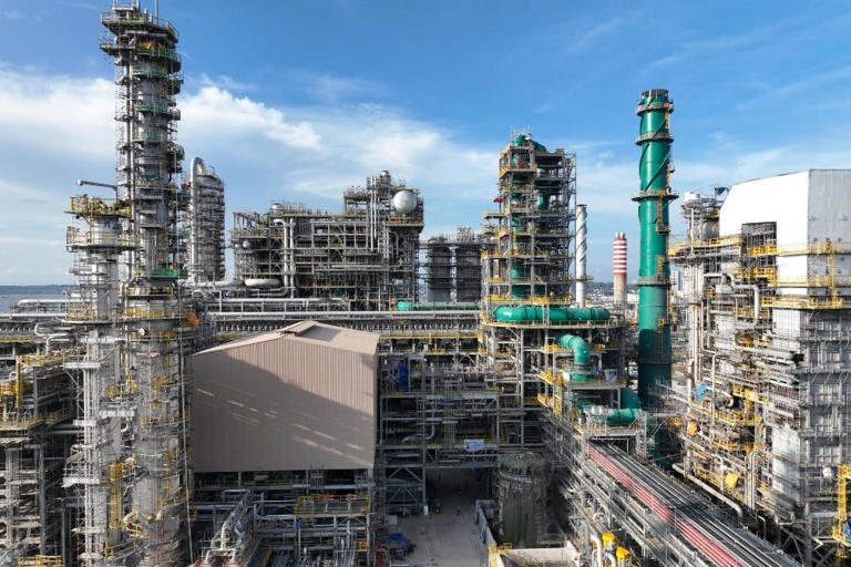 Pertamina Pastikan Kilang Balikpapan Rampung Tahun Ini