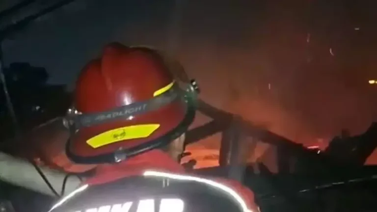Rumah di Cimahi Terbakar