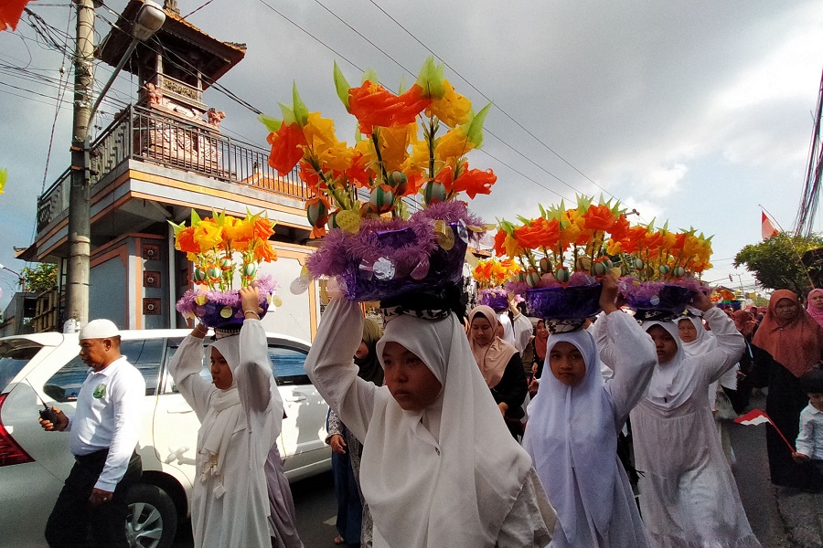 (photo by Eka Adhiyasa)