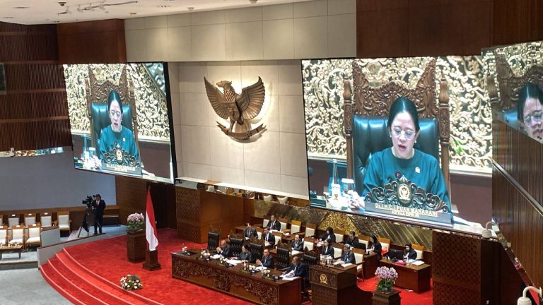 dpr-gelar-rapat-paripurna
