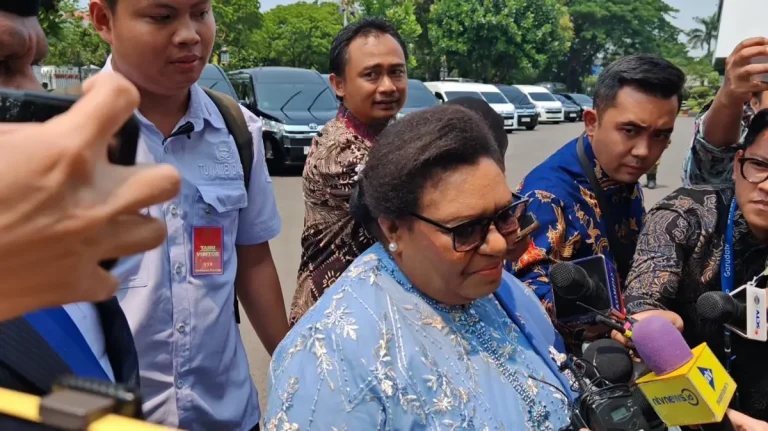 Prabowo Akan Lantik Ribka Haluk