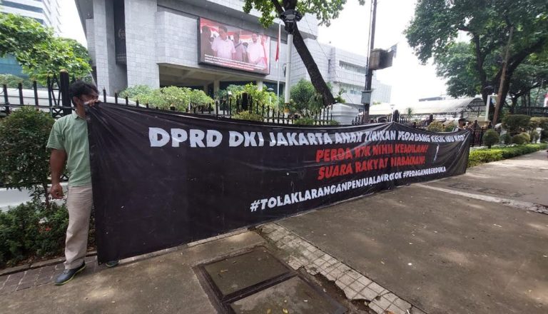 demo_pedagang-0BcS_large