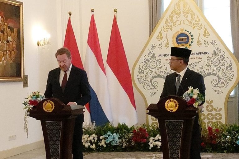 menlu_belanda_david_van_weel