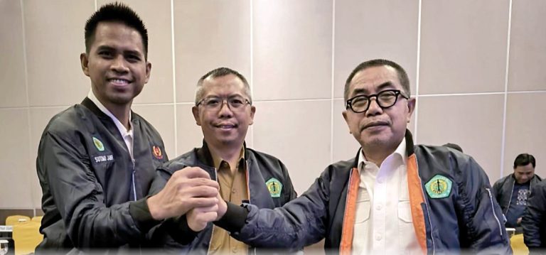 gQyjKl4HZwBIaGpscrLA